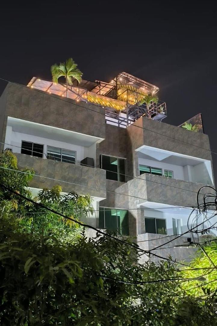 Ha Luxury Pensión 4*
